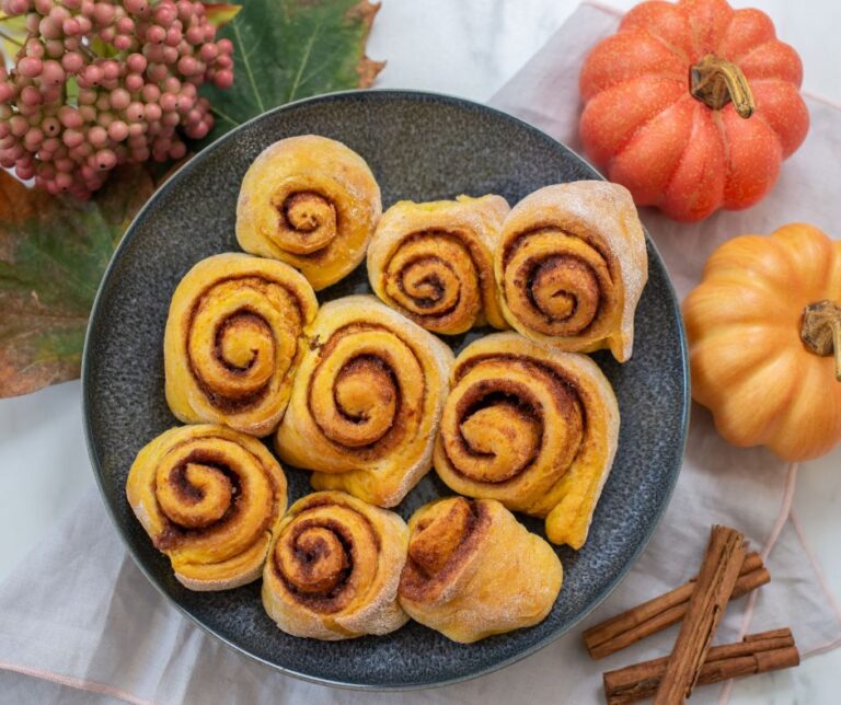 pumpkin roll recipe